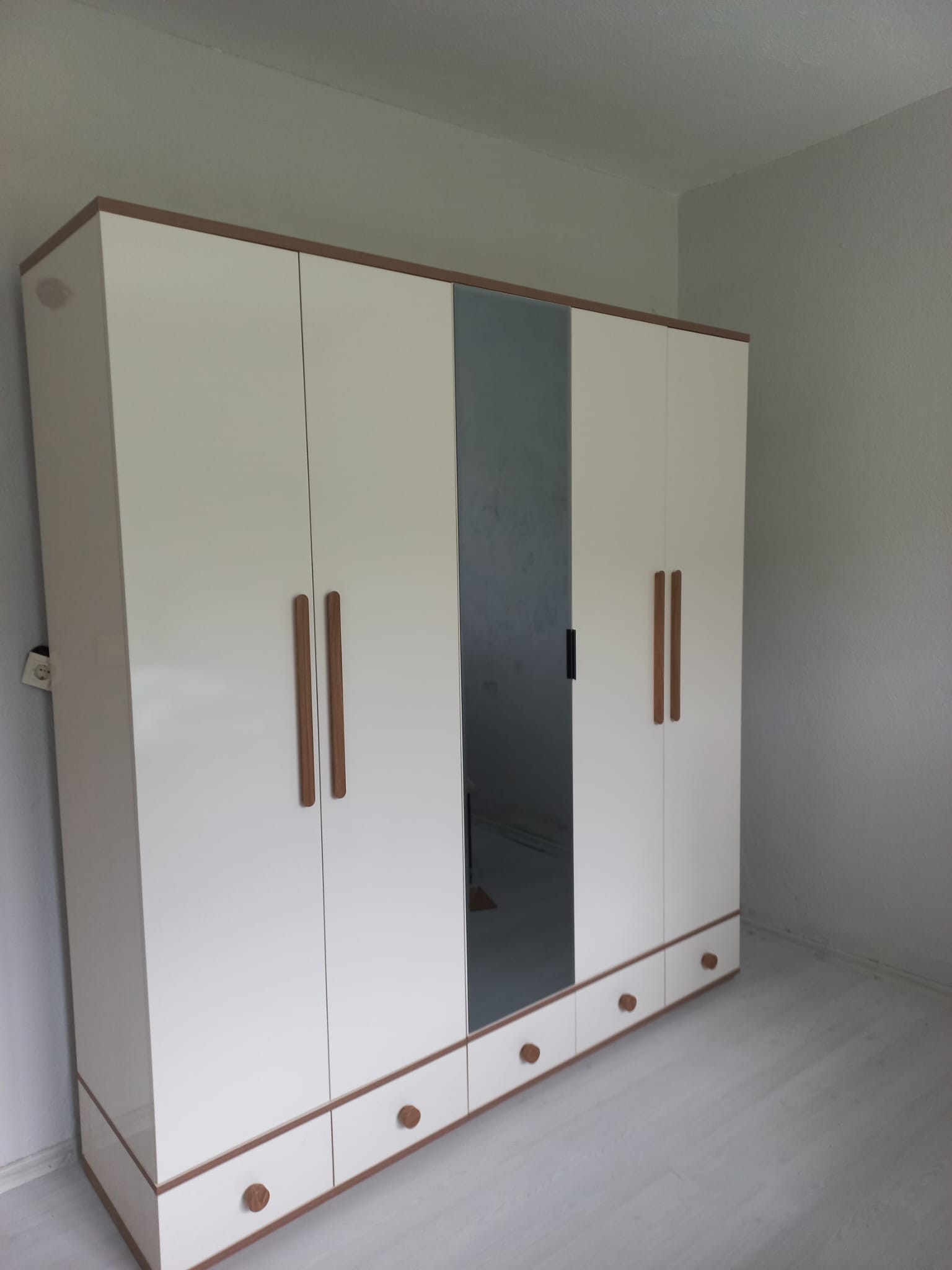 Yatak Odası Gardrop Montajı görsel 7